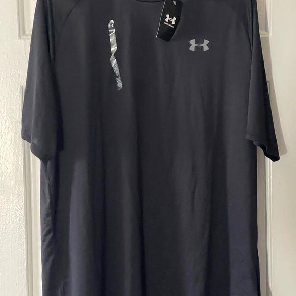Under Armour Other - Under Armour Men’s Black Athletic T-Shirt